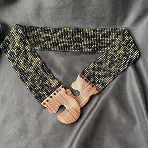 Beaded Stretch Waist Belt with Wooden Hook - Black & Gold